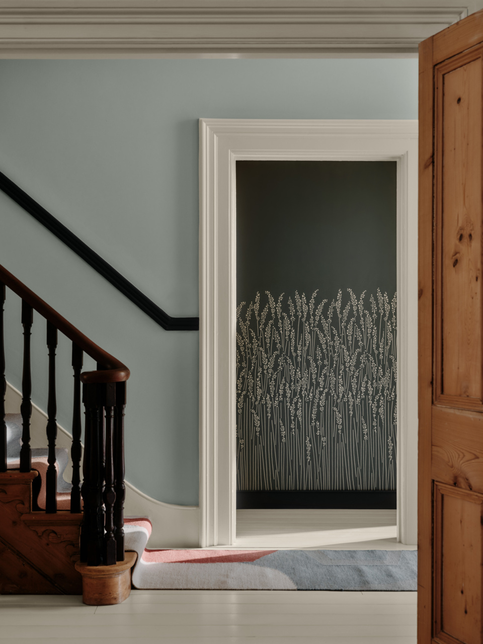Farrow & Ball: School House White – No.291, Light Blue – No.22, Lime White – No.1