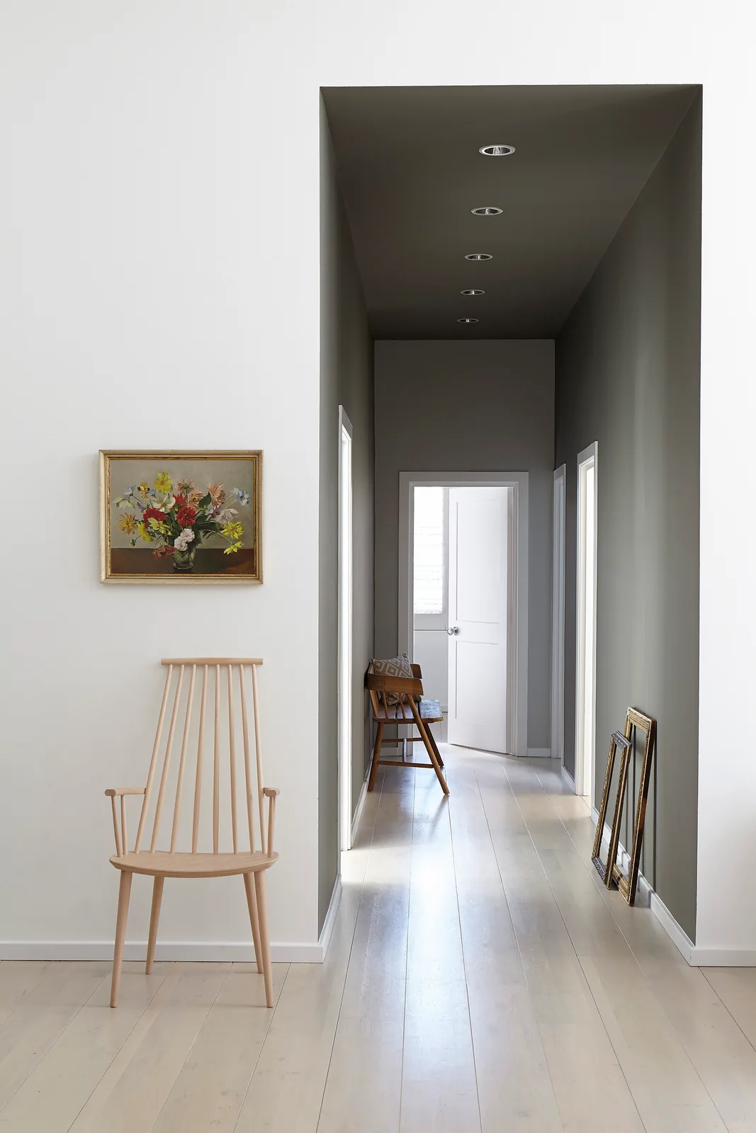 Grey Moss 234, Cool Arbour 232, Wood Ash 229
