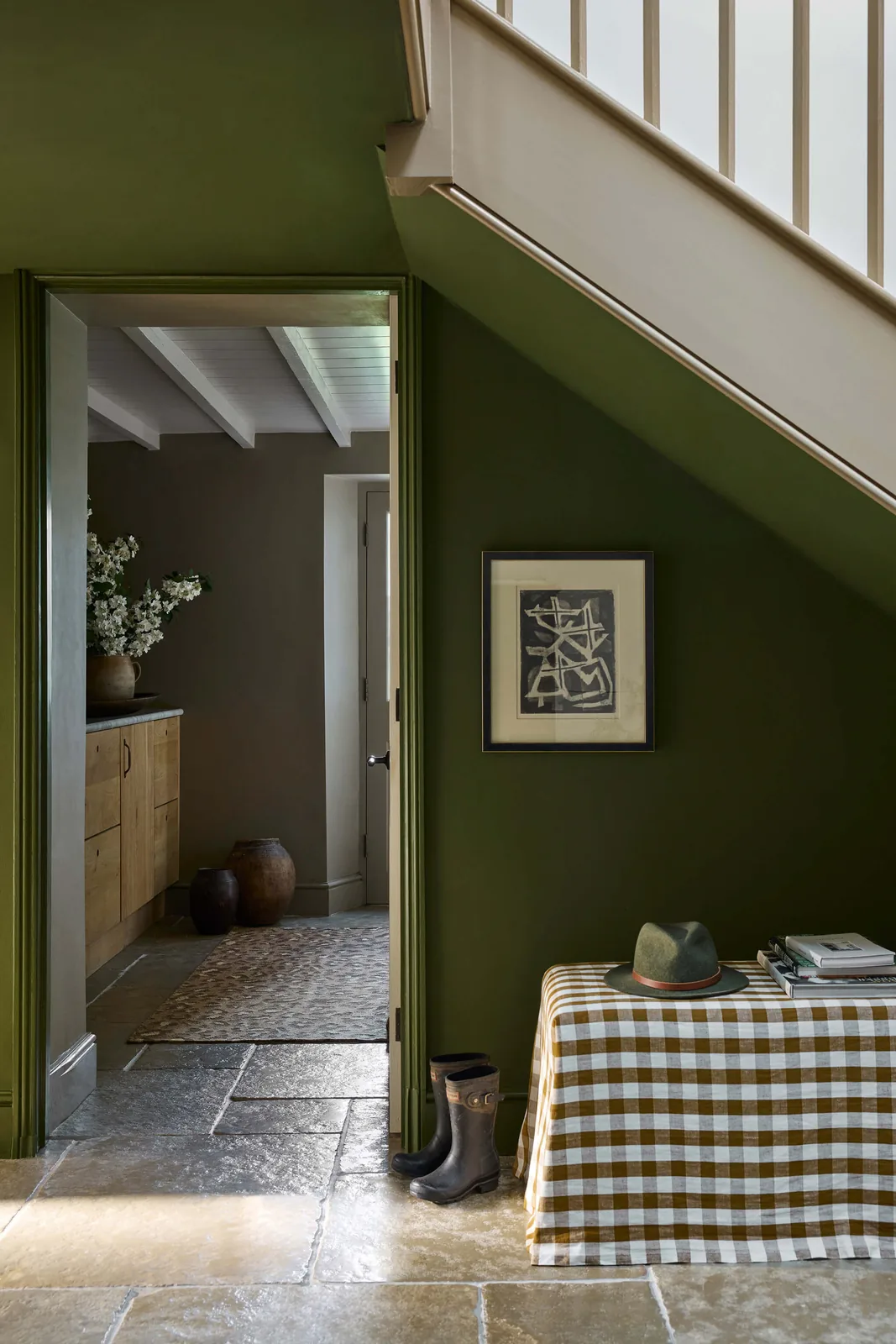 Olive Colour-Portland Stone-Portland Stone-Pale-Baluster