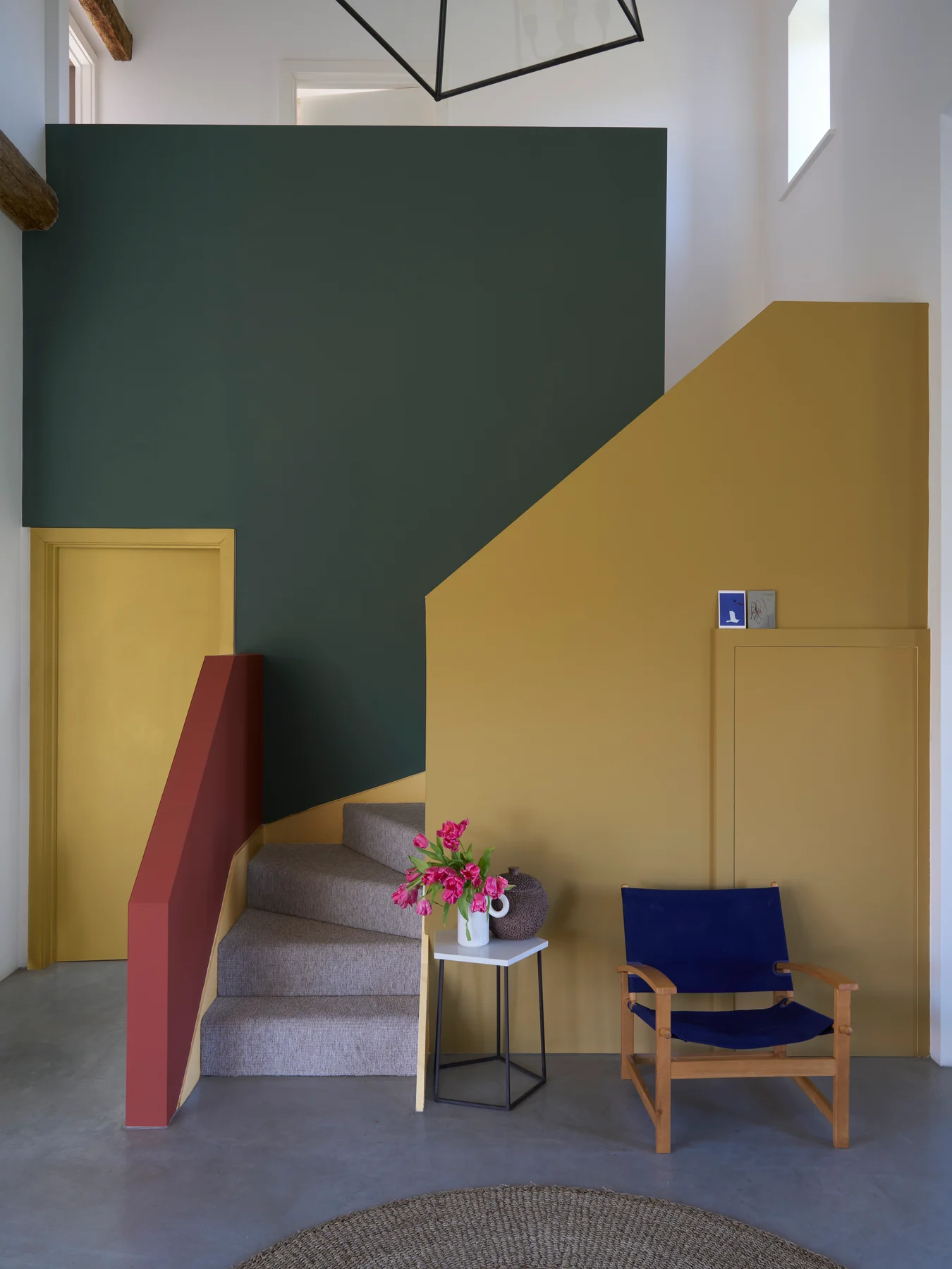 Farrow & Ball: Duster, Douter, Singed Red
