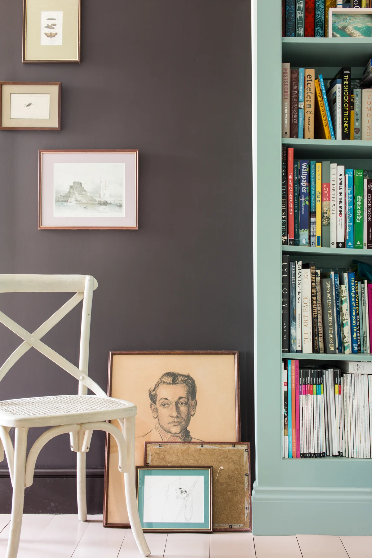 Farrow & Ball: Tanner’s Brown, Oval Room Blue, Hardwick White, Dead Salmon