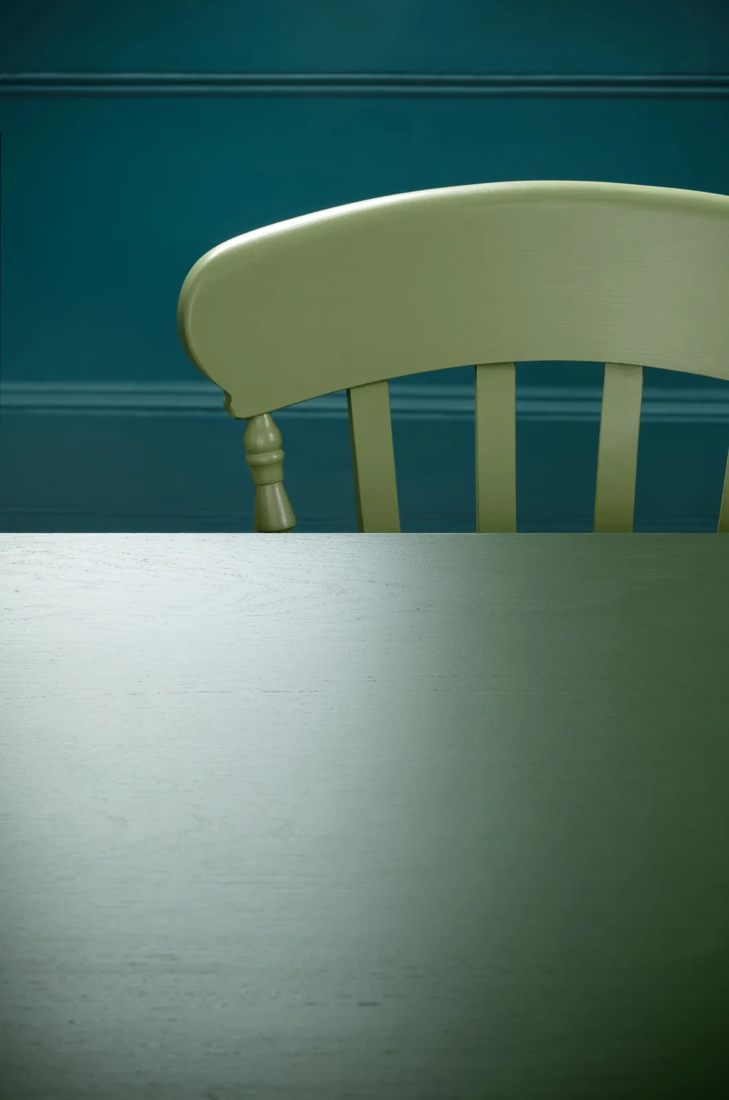 Hunter Dunn, Apple Smiles II, Stable Green — Paint & Paper Library